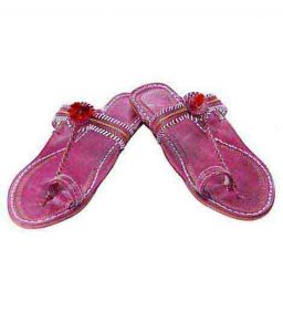 Attractive Pink Watch Style Red Gonda Ladies Ladies Kolhapuri Chappal