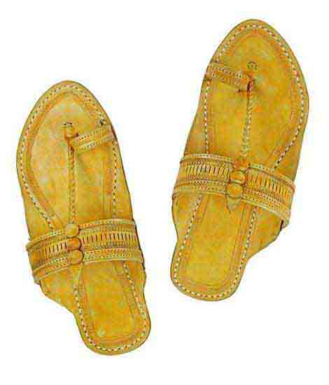 Outstanding Flat Heel Punching Ladies Kolhapuri Chappal