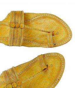 Outstanding Flat Heel Punching Ladies Kolhapuri Chappal