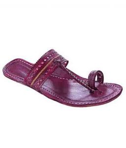 Outstanding Purple Punching Ladies Kolhapuri Chappal