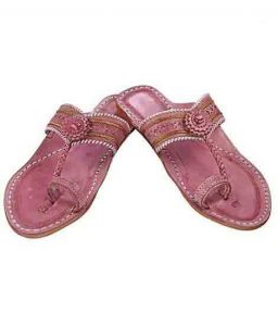 Nice Looking Bay Pink Punching Kolapuri Chappal For Women