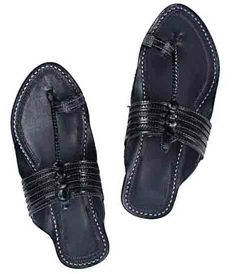 Nice-Looking Black Straight Upper Kolhapuri Chappal For Women