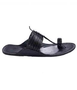 Nice-Looking Black Straight Upper Kolhapuri Chappal For Women