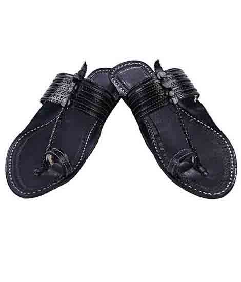 Nice-Looking Black Straight Upper Kolhapuri Chappal For Women