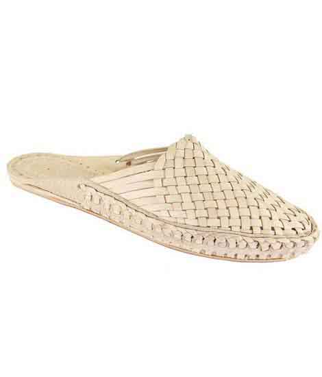 Beautiful Natural Mat Style Kolhapuri Half Shoe