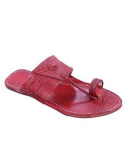 Awesome Cherry Red Fourteen Laces Designer’S Men Kolhapuri Chappal