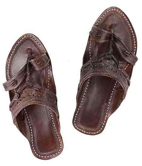 Old-Fashioned Dark Brown Punching And Embossing Kolhapuri Chappal For Men