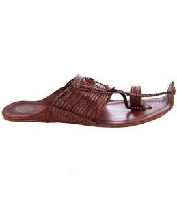 Royal Look Red Brown Fourteen Laces Designer’S Kolhapuri Chappal