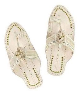 Beautiful Designer’S Fine Braids Pom-Pom Golden Rivets Men Kolhapuri Chappal