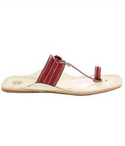 Overwhelming Denim Maroon Silver Ring Men Kolhapur Chappal