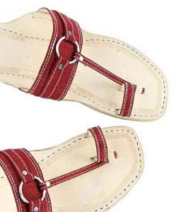 Overwhelming Denim Maroon Silver Ring Men Kolhapur Chappal