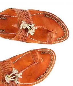 Designer’S Royal Look Tan Color Fine Braids Men Kolhapuri Chappal