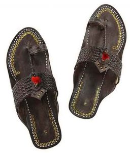 Lovely Dark Brown Six Braided Red Gonda Golden Rivets Kolhapuri Chappal