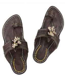 Good-Looking Dark Brown Kapshi Shape Designer’S Kolhapuri Chappal For Men