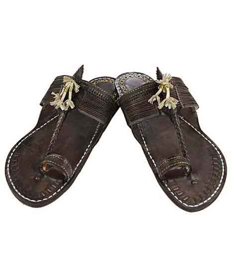 Good-Looking Dark Brown Kapshi Shape Designer’S Kolhapuri Chappal For Men