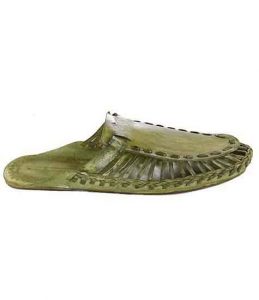 Fine-Looking Seaweed Kolhapuri Half Shoe