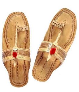 Delightful Typical Fine Braids Kolhapuri Ladies Chappal