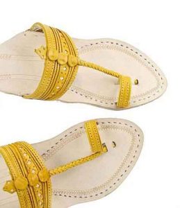 Striking Look Yellow Color Platform Heel Ladies Kolhapuri Chappal