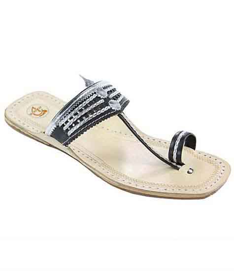 Wonderful Black And Silver Flat Heel Ladies Kolhapuri Chappal