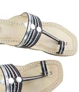 Wonderful Black And Silver Flat Heel Ladies Kolhapuri Chappal