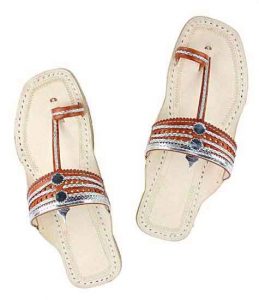 Awesome Look Tan And Silver Flat Heel Ladies Kolhapuri Chappal