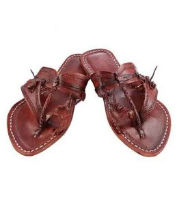 Antique Design Red Brown Ladies Kolhapuri Chappal