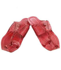 Royal Look Cherry Red Fourteen Laces Designer’S Kolhapuri Chappal