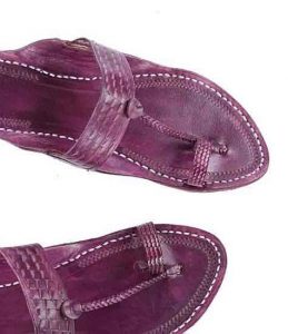 Calm Look Purple Embossing Design Ladies Chappal