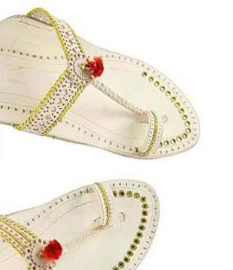 Marvelous Designer’S Golden Jari And Punching Design High Heel Ladies Kolhapuri Chappal