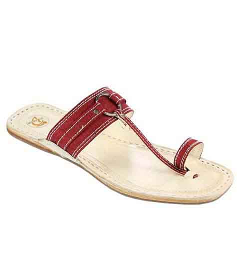 Overwhelming Denim Maroon Silver Ring Ladies Kolhapur Chappal