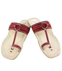 Overwhelming Denim Maroon Silver Ring Ladies Kolhapur Chappal