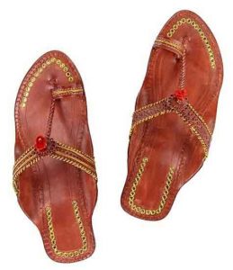 Marvelous Red Brown Designer’S Golden Jari And Punching Design High Heel Ladies Kolhapuri Chappal