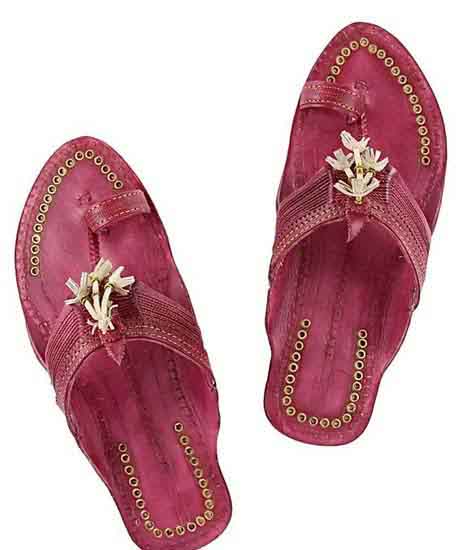 Designer’S Royal Look Rubin Fine Braids Flat Heel Ladies Kolhapuri Chappal