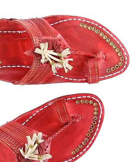 Designer’S Royal Look Cherry Red Fine Braids Flat Heel Ladies Kolhapuri Chappal