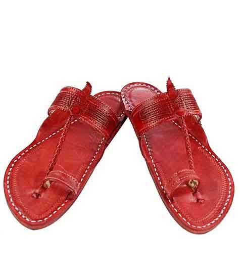 Elegant Cheery Red Color Fine Braided Upper Kapshi Kolhapuri Chappal For Women