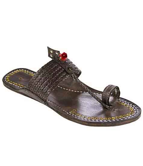 Lovely Dark Brown Six Braided Red Gonda Golden Rivets Ladies Kolhapuri Chappal