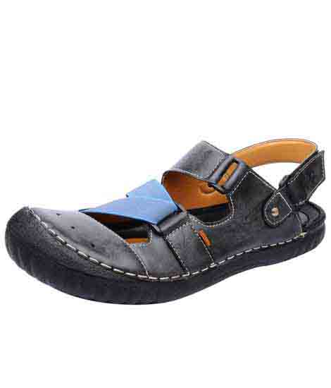 Tyson Black Leather Casual Floaters