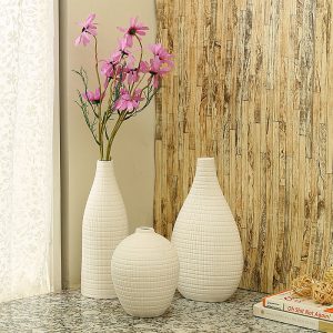 White Ceramic Textured Flower Vase - Set of 3