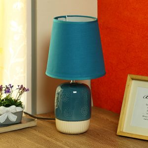 Embossed Blue White Ceramic Table Lamp