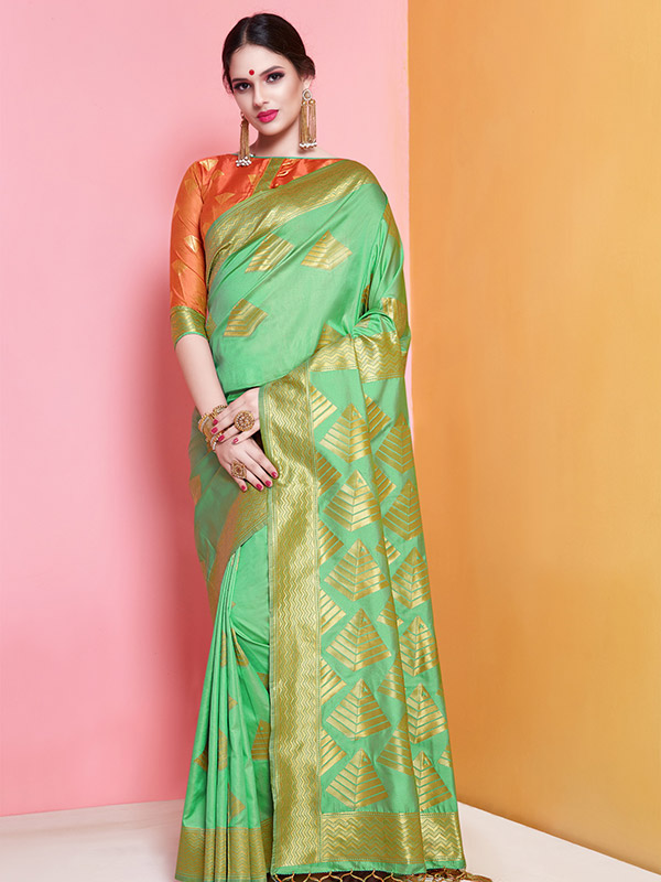 Tamannaah Bhatia Stuns in Masaba saree for a store launch – South India  Fashion