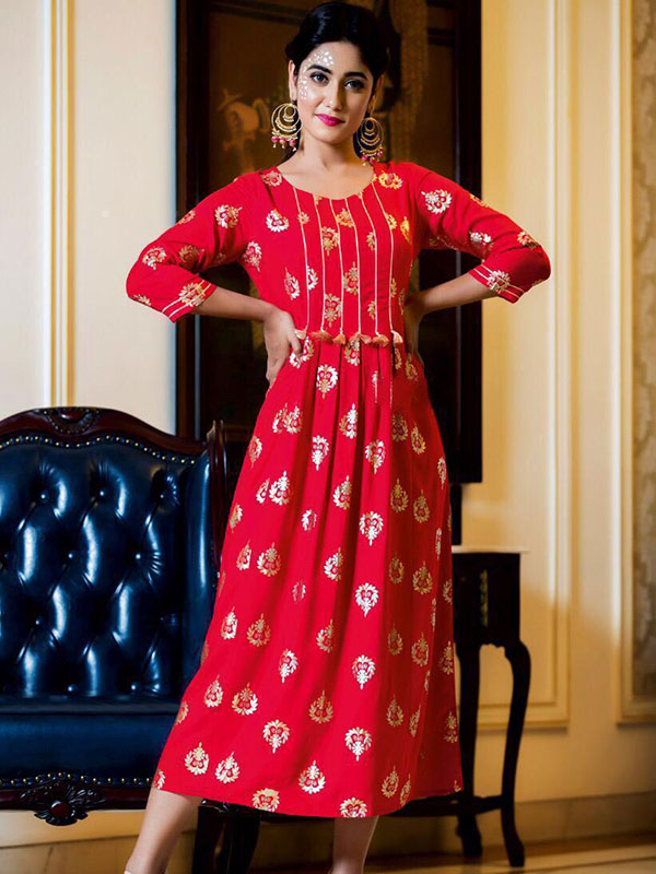 Red 3/4 sleeve Indian Cotton Kurti/Tunic with Golden neckline