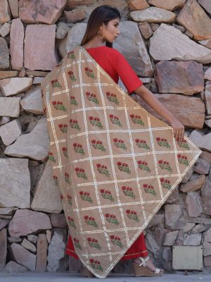 Red Plain Cotton Ethnic Gher Pleated Kurta Plazzo And Dupatta