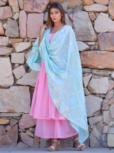 Pink Ethnic Gher Pleated Kurta Plazzo And Dupatta