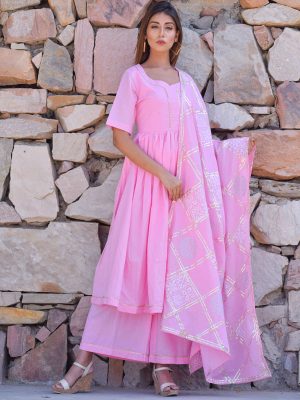 Pink Ethnic Gher Pleated Kurta Plazzo And Dupatta