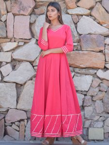 Pink Plain Cotton Kurta With Dupatta