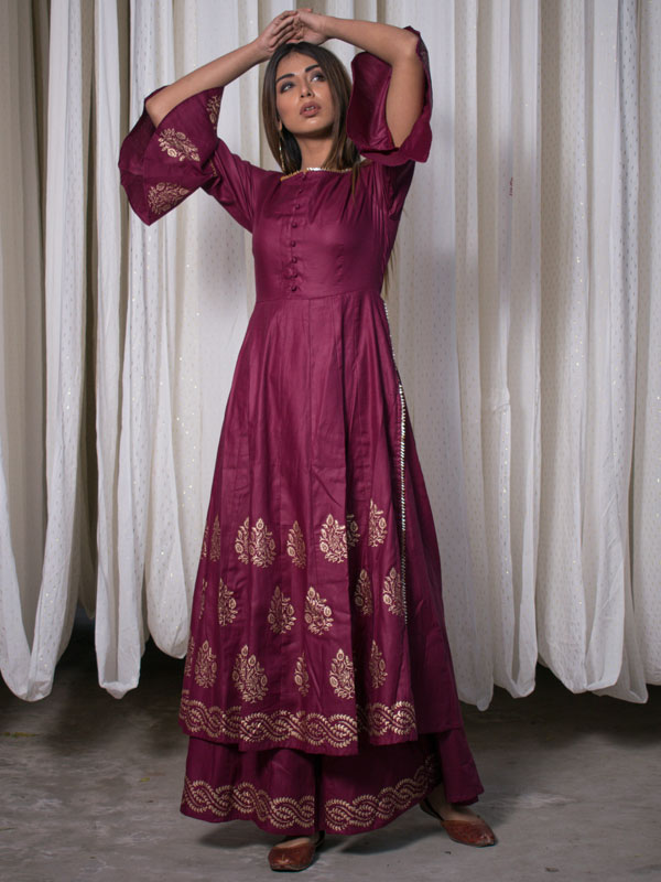 Maroon Silky Kurta Sets - Zakarto