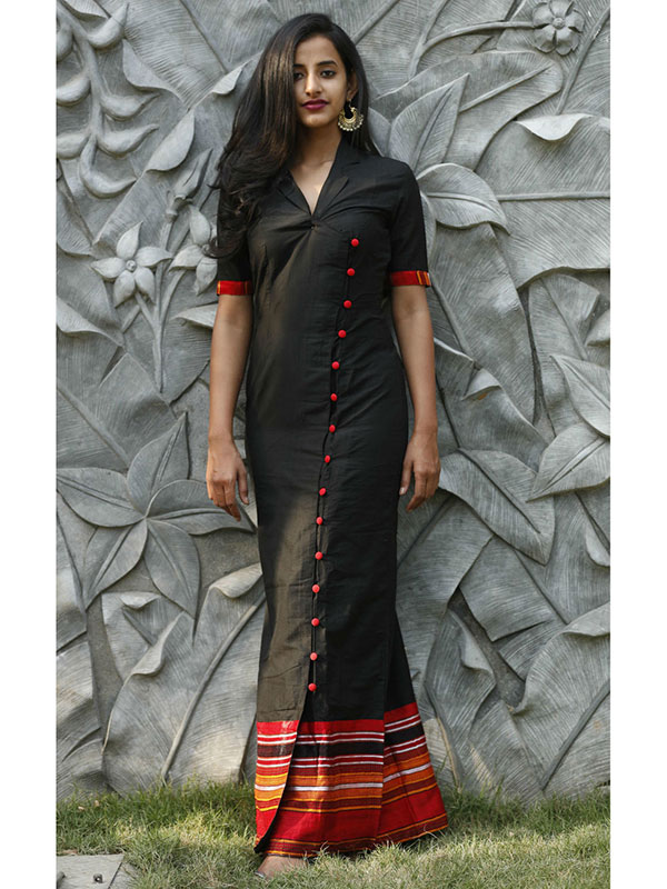 Fabric Art - Painted design on kurti 😍😍 | Facebook