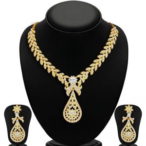 Stylish Glimmery 3 Pieces Necklace Set Combo