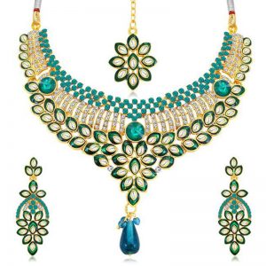 Delightful Gold Plated Ad Collar Necklace Set For Women