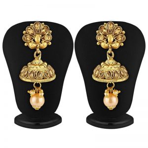 Modish Choker Gold Plated Necklace Set For Women